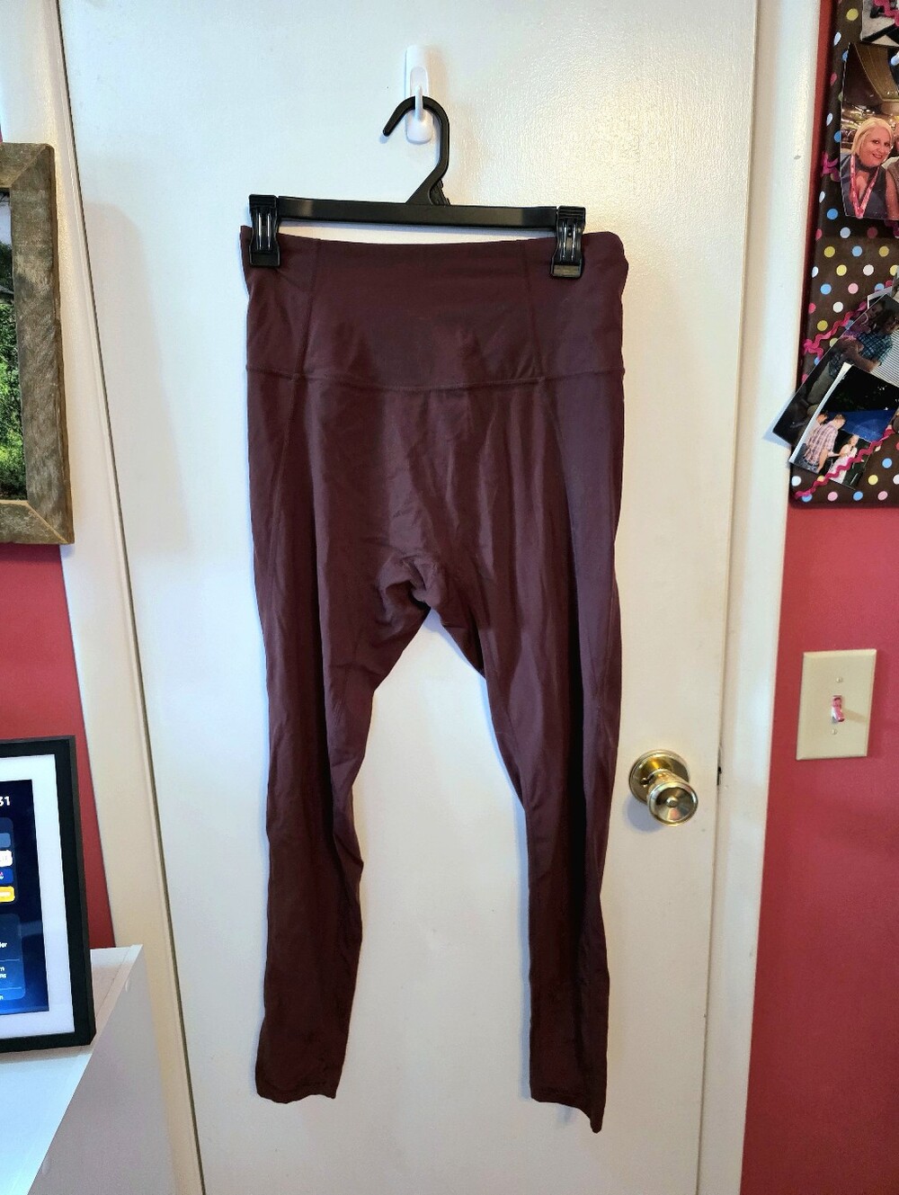 GraceForm Women's Brown Leggings Size Medium